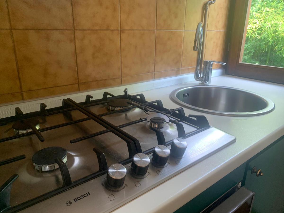 Green Apartment Albavilla 外观 照片